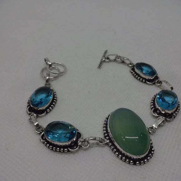 Stunning "GREEN CHALCEDONY & APATITE" Handmade Sterling Bracelet 7.5" #108A - Picture 1 of 3